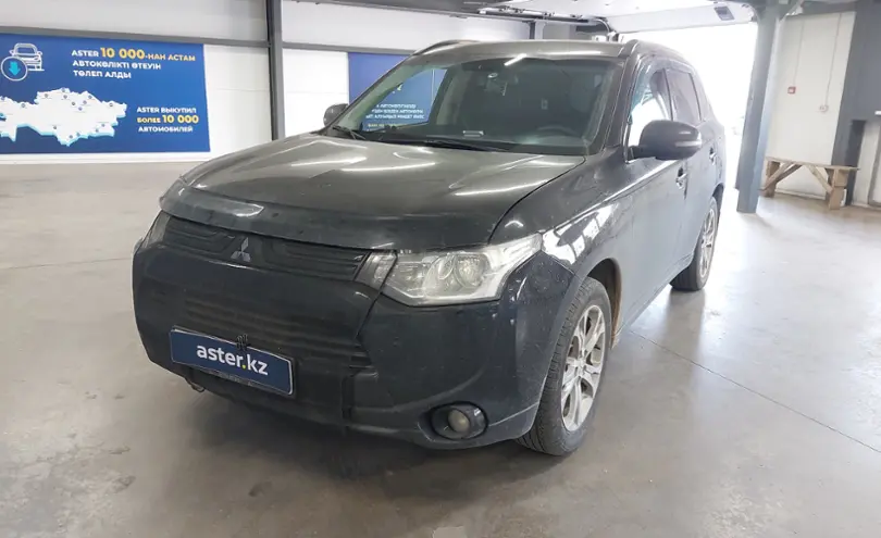 Mitsubishi Outlander 2013 года за 7 500 000 тг. в Астана