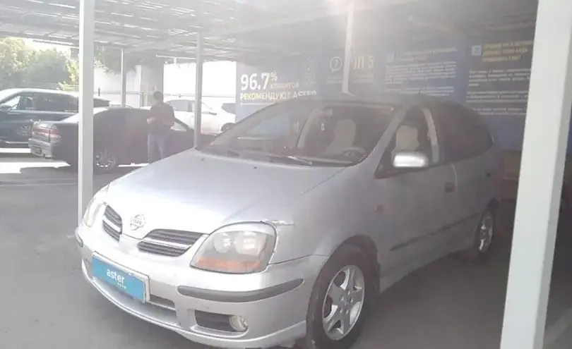 Nissan Almera Tino 2001 года за 3 000 000 тг. в Алматы