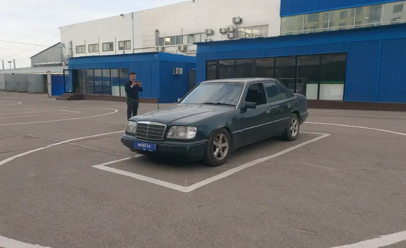 Mercedes-Benz E-Класс 1994 года за 1 100 000 тг. в Алматы