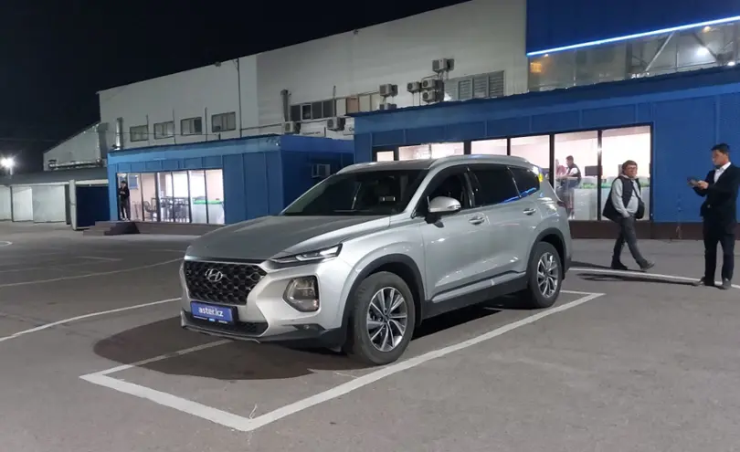 Hyundai Santa Fe 2020 года за 13 000 000 тг. в Алматы