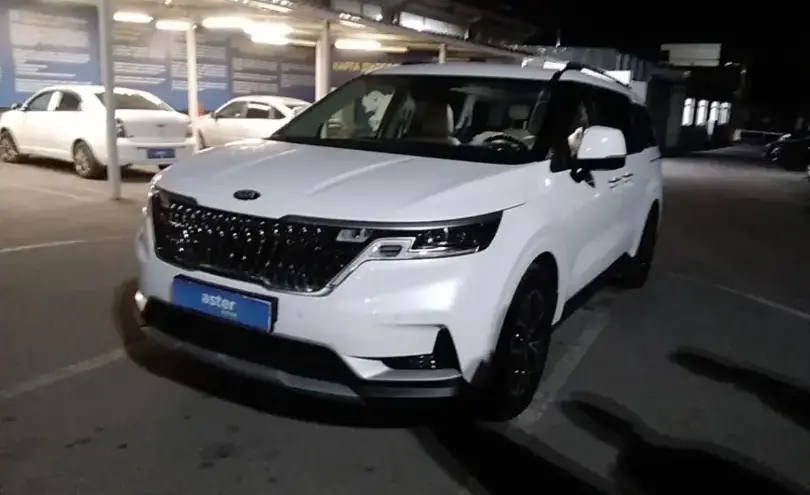 Kia Carnival 2021 года за 19 000 000 тг. в Алматы