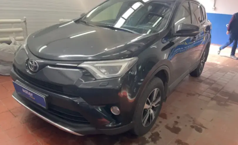 Toyota RAV4 2016 года за 14 000 000 тг. в Астана