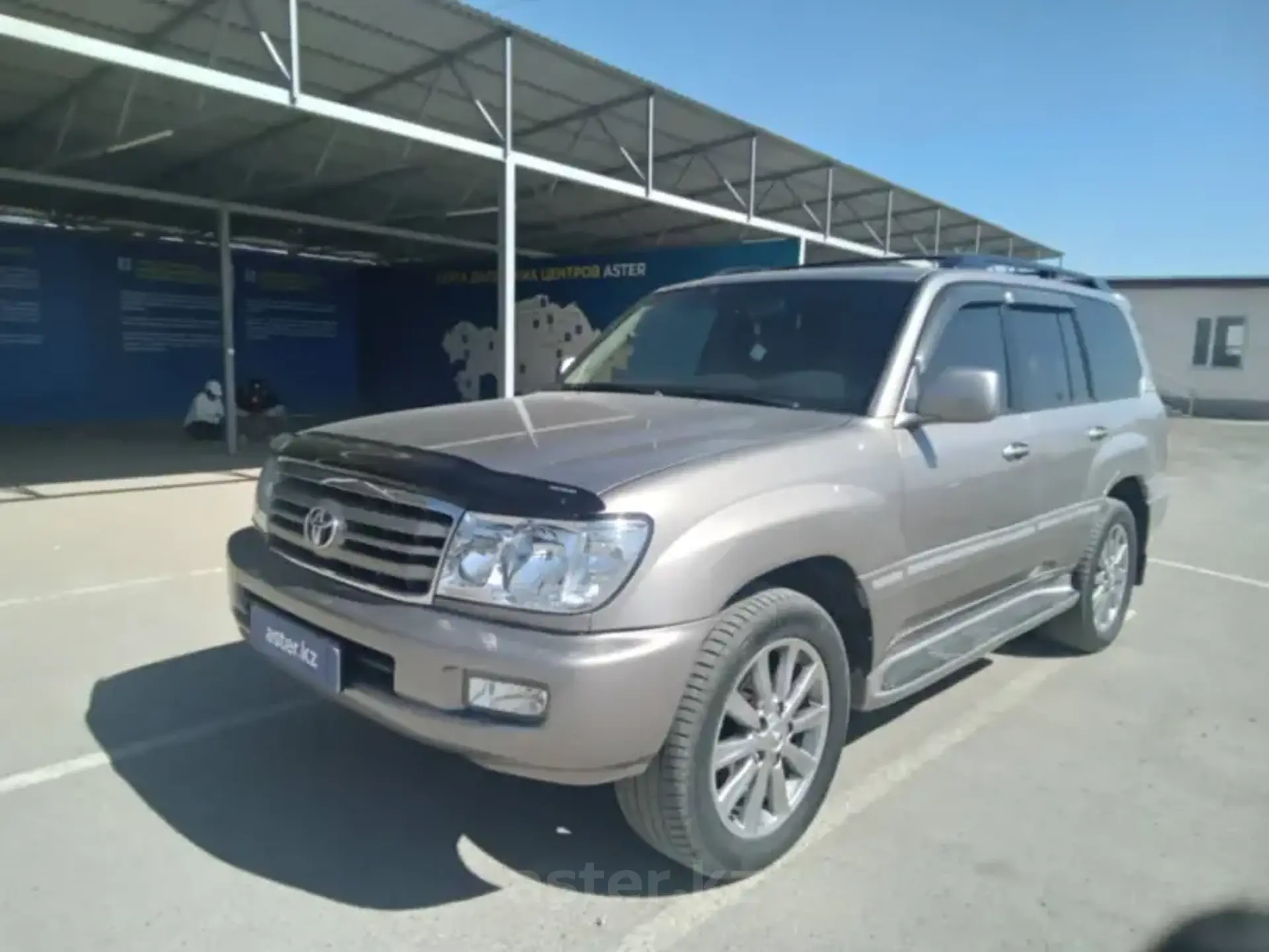 Toyota Land Cruiser 2003