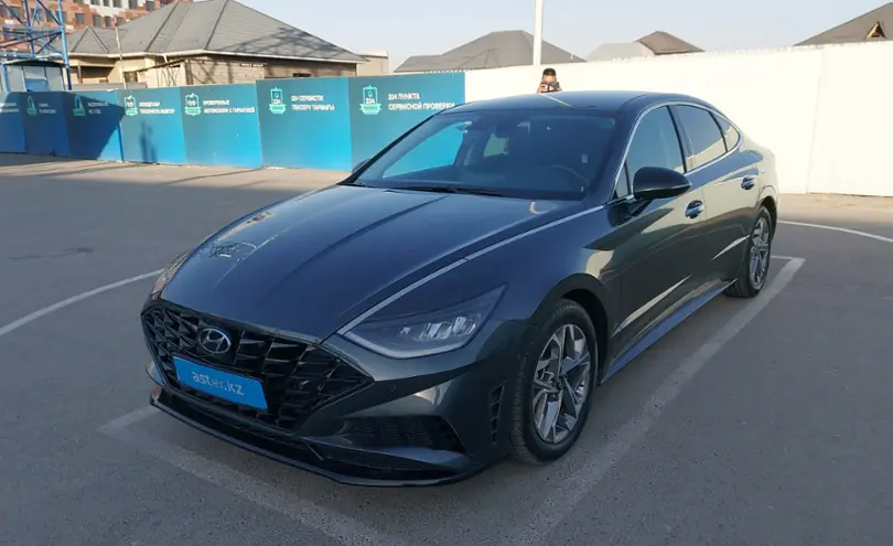 Hyundai Sonata 2021 года за 13 000 000 тг. в Шымкент