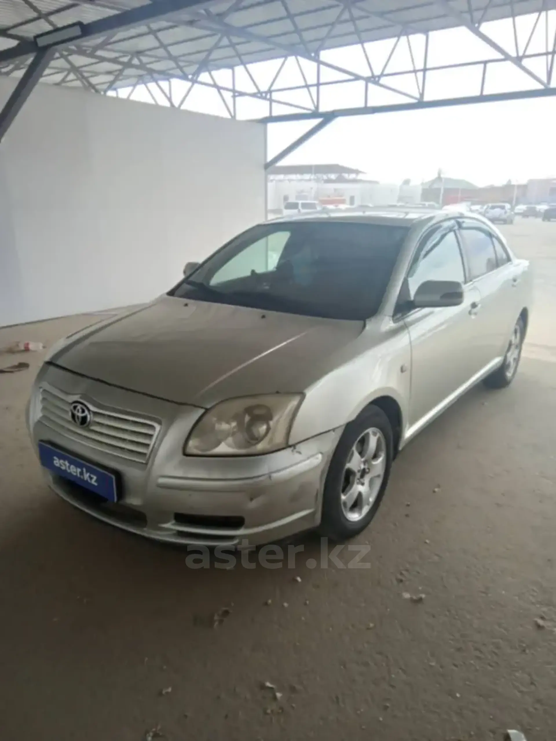 Toyota Avensis 2005