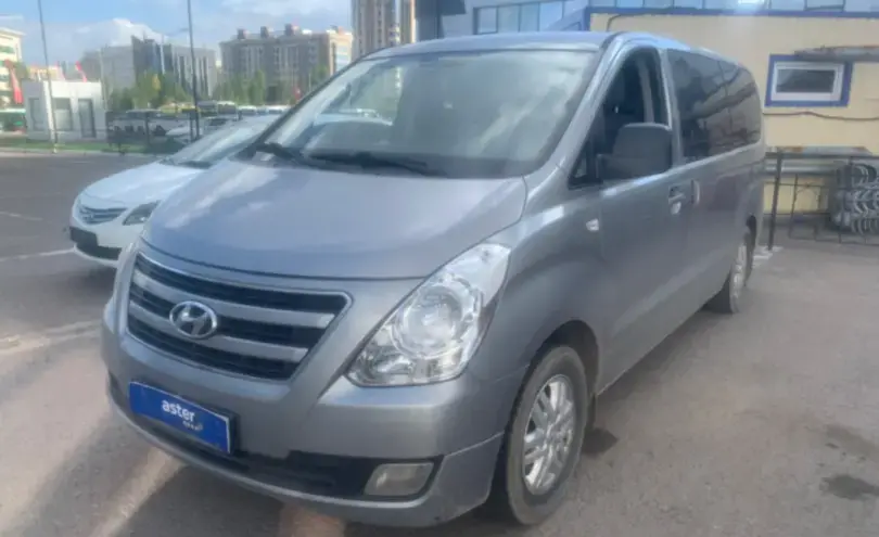 Hyundai Grand Starex 2017 года за 12 000 000 тг. в Астана