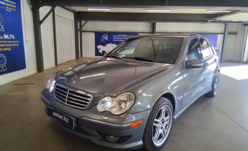 Mercedes-Benz C-Класс 2005 года за 5 000 000 тг. в Астана