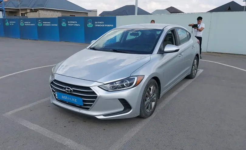 Hyundai Elantra 2018 года за 7 500 000 тг. в Шымкент