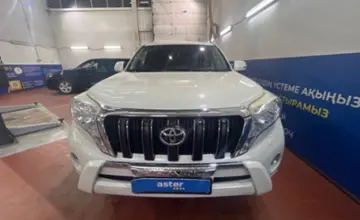 Toyota Land Cruiser Prado 2013 года за 15 500 000 тг. в Астана фото 2