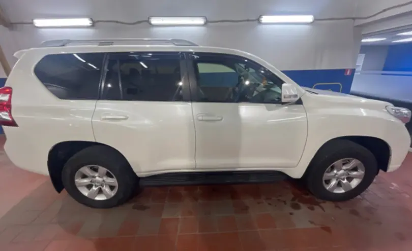 Toyota Land Cruiser Prado 2013 года за 15 500 000 тг. в Астана фото 4