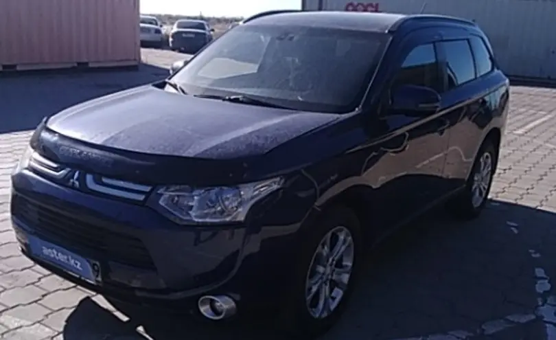 Mitsubishi Outlander 2013 года за 5 500 000 тг. в Караганда