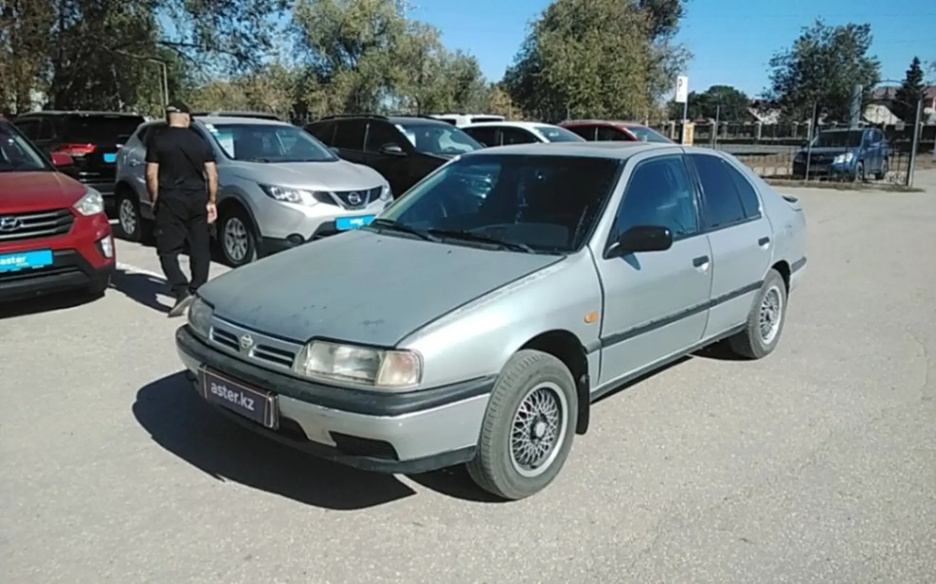 Nissan Primera 1993