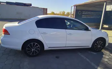 Volkswagen Passat 2013 года за 6 200 000 тг. в Караганда фото 4