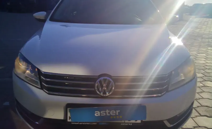 Volkswagen Passat 2013 года за 6 200 000 тг. в Караганда фото 2