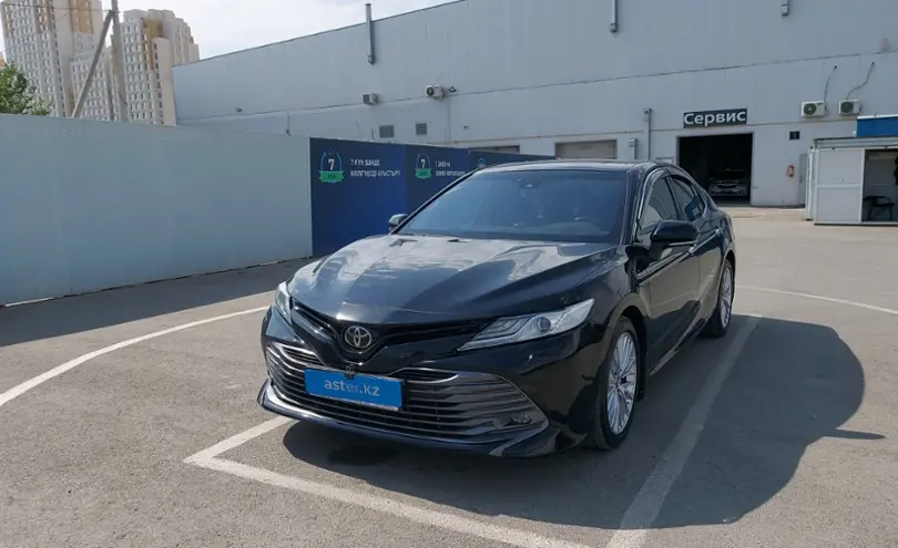 Toyota Camry 2018 года за 15 000 000 тг. в Шымкент