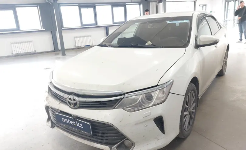 Toyota Camry 2017 года за 9 000 000 тг. в Астана