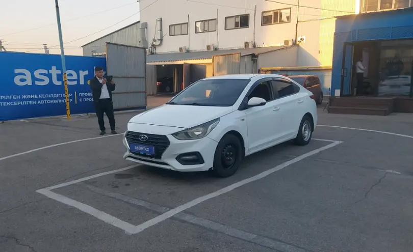 Hyundai Accent 2017 года за 5 700 000 тг. в Алматы