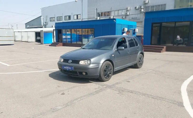 Volkswagen Golf 2000 года за 2 000 000 тг. в Алматы