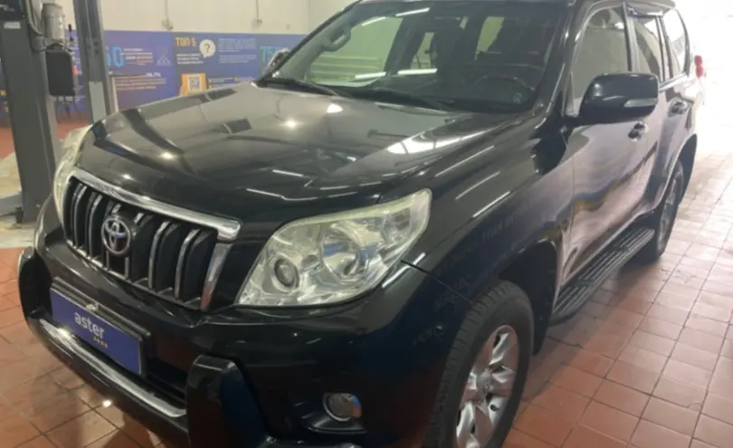 Toyota Land Cruiser Prado 2010 года за 14 000 000 тг. в Астана