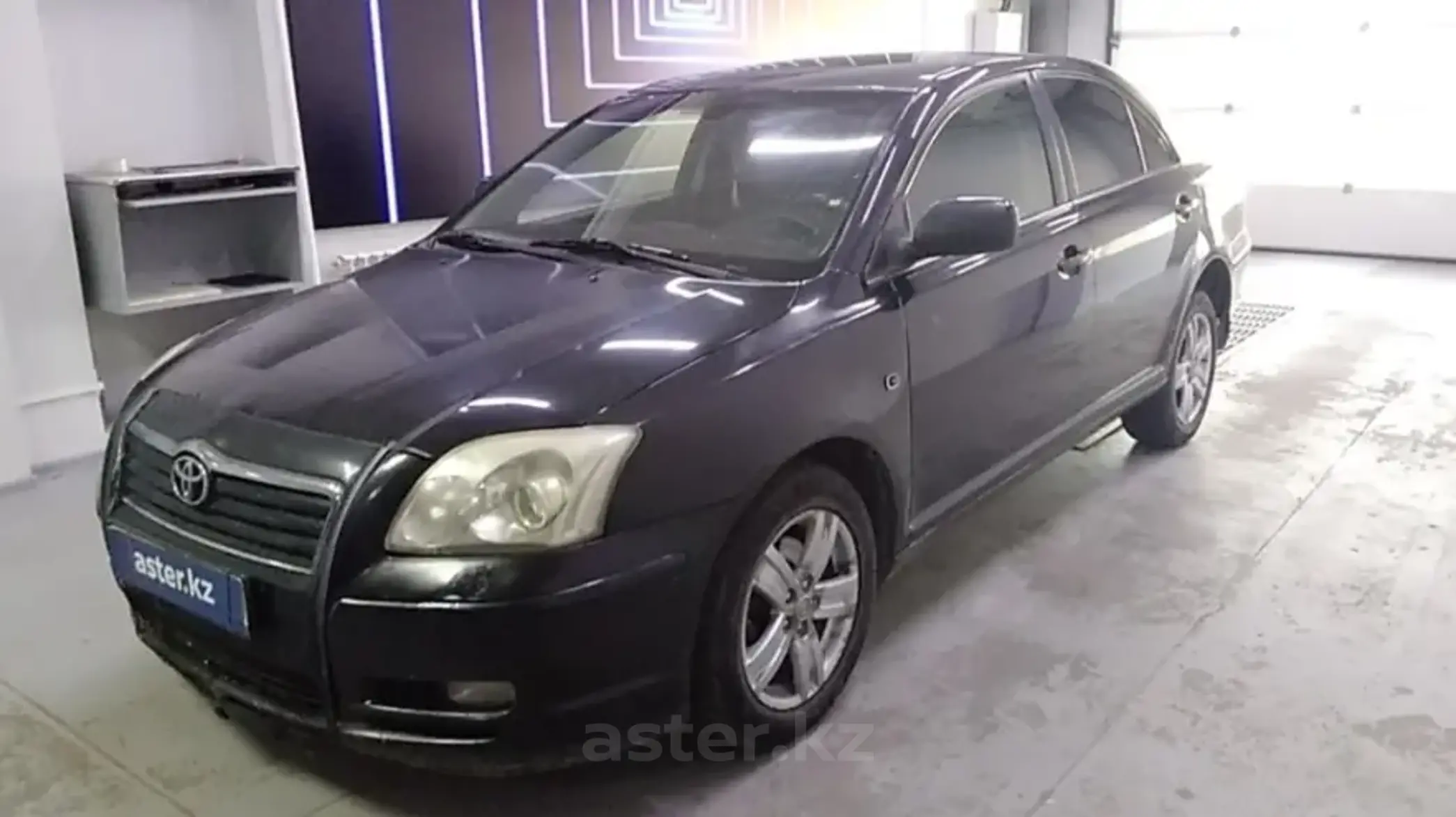 Toyota Avensis 2004