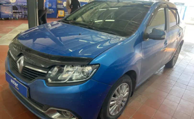 Renault Logan 2016 года за 4 000 000 тг. в Астана