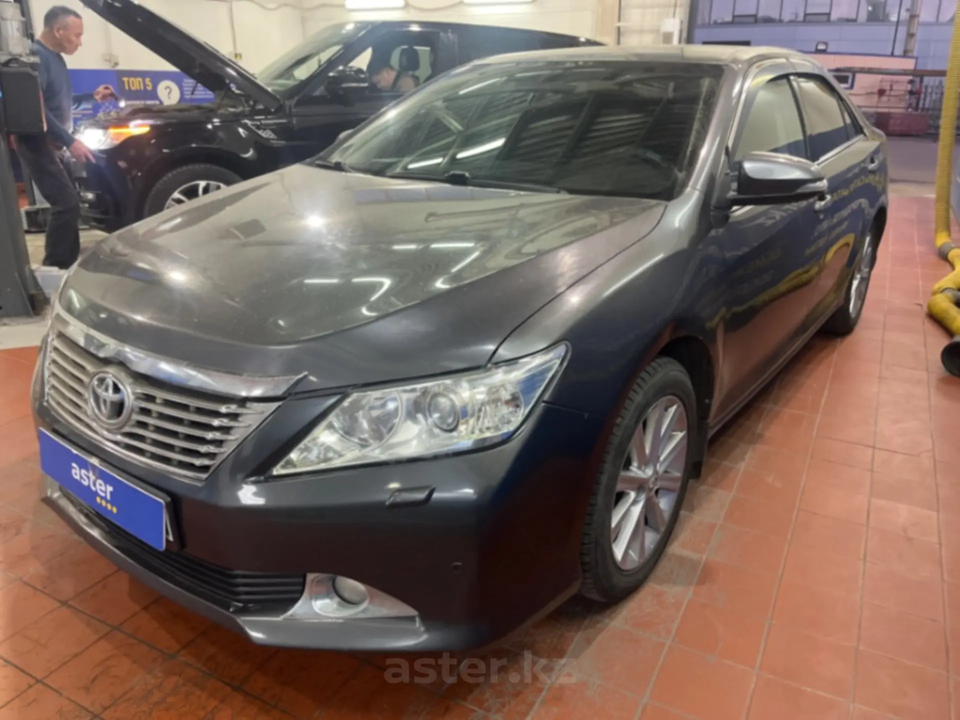 Toyota Camry 2014