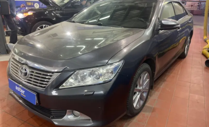 Toyota Camry 2014 года за 8 000 000 тг. в Астана