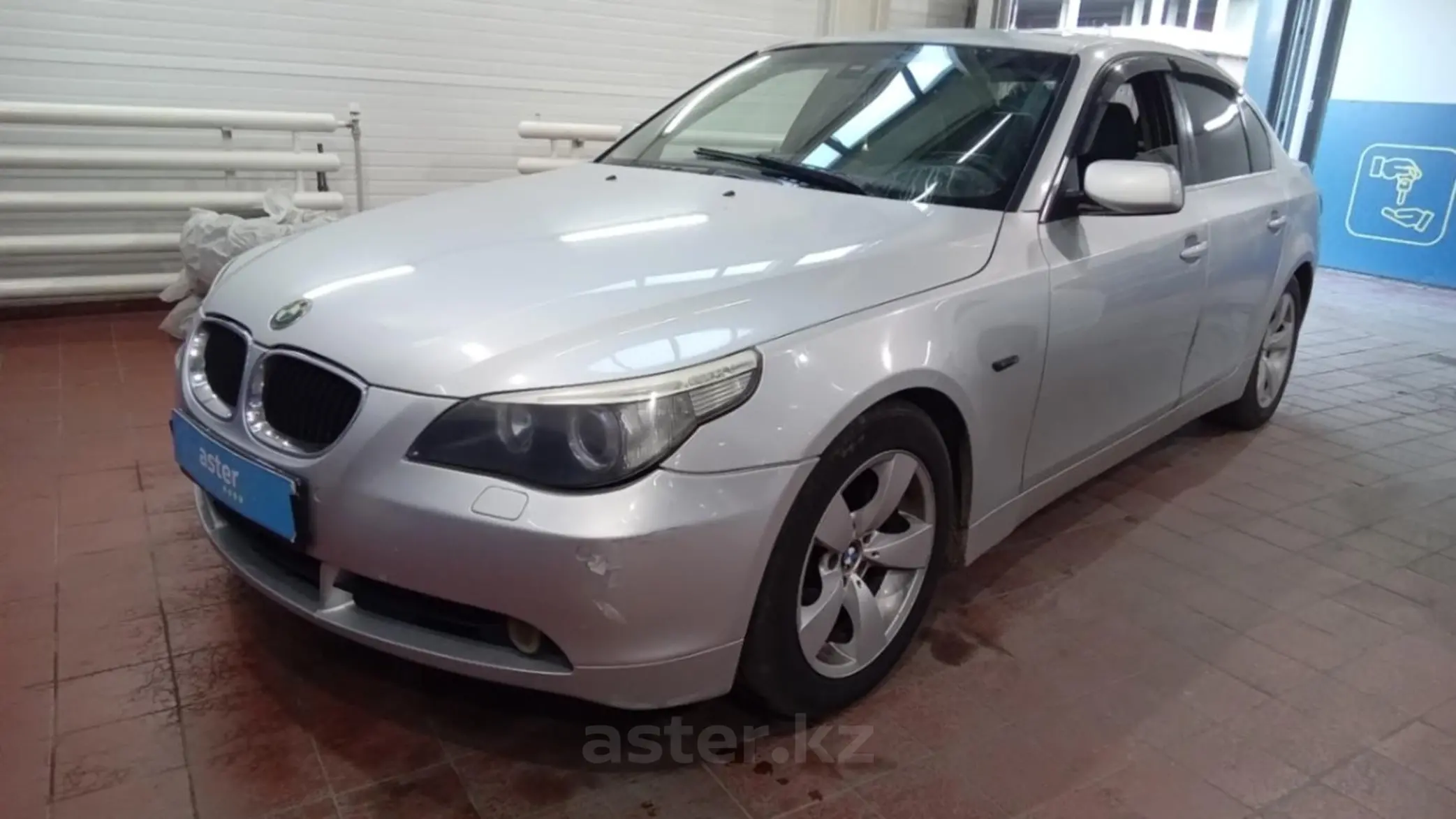 BMW 5 серии 2004