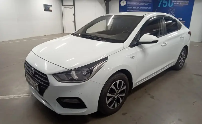 Hyundai Solaris 2018 года за 6 000 000 тг. в Астана