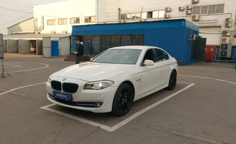 BMW 5 серии 2011 года за 11 000 000 тг. в Алматы