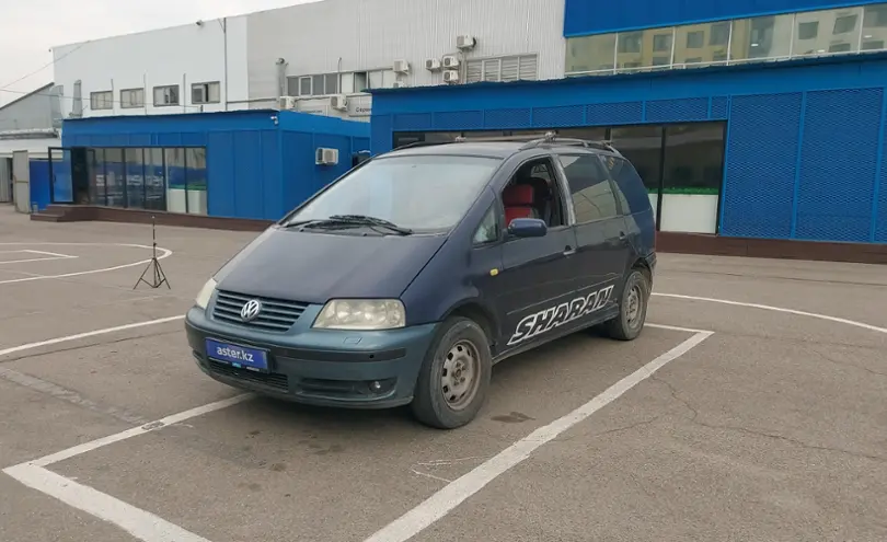 Volkswagen Sharan 2001 года за 2 000 000 тг. в Алматы