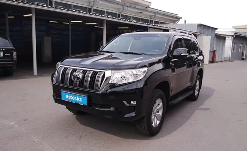 Toyota Land Cruiser Prado 2022 года за 28 500 000 тг. в Алматы