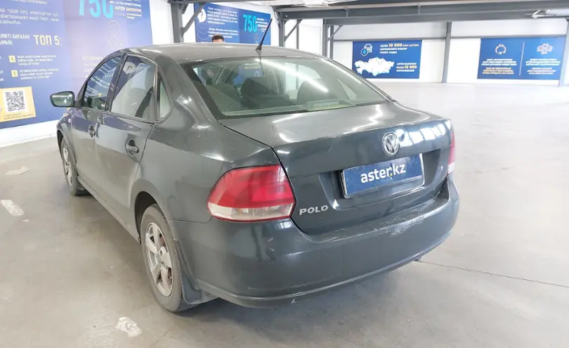 Volkswagen Polo 2015 года за 3 000 000 тг. в Астана фото 4