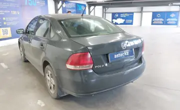 Volkswagen Polo 2015 года за 3 000 000 тг. в Астана фото 4