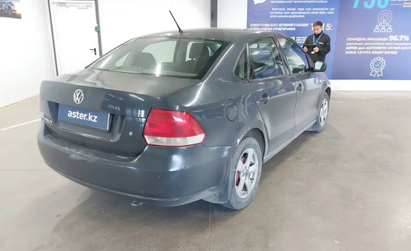 Volkswagen Polo 2015 года за 3 000 000 тг. в Астана фото 3