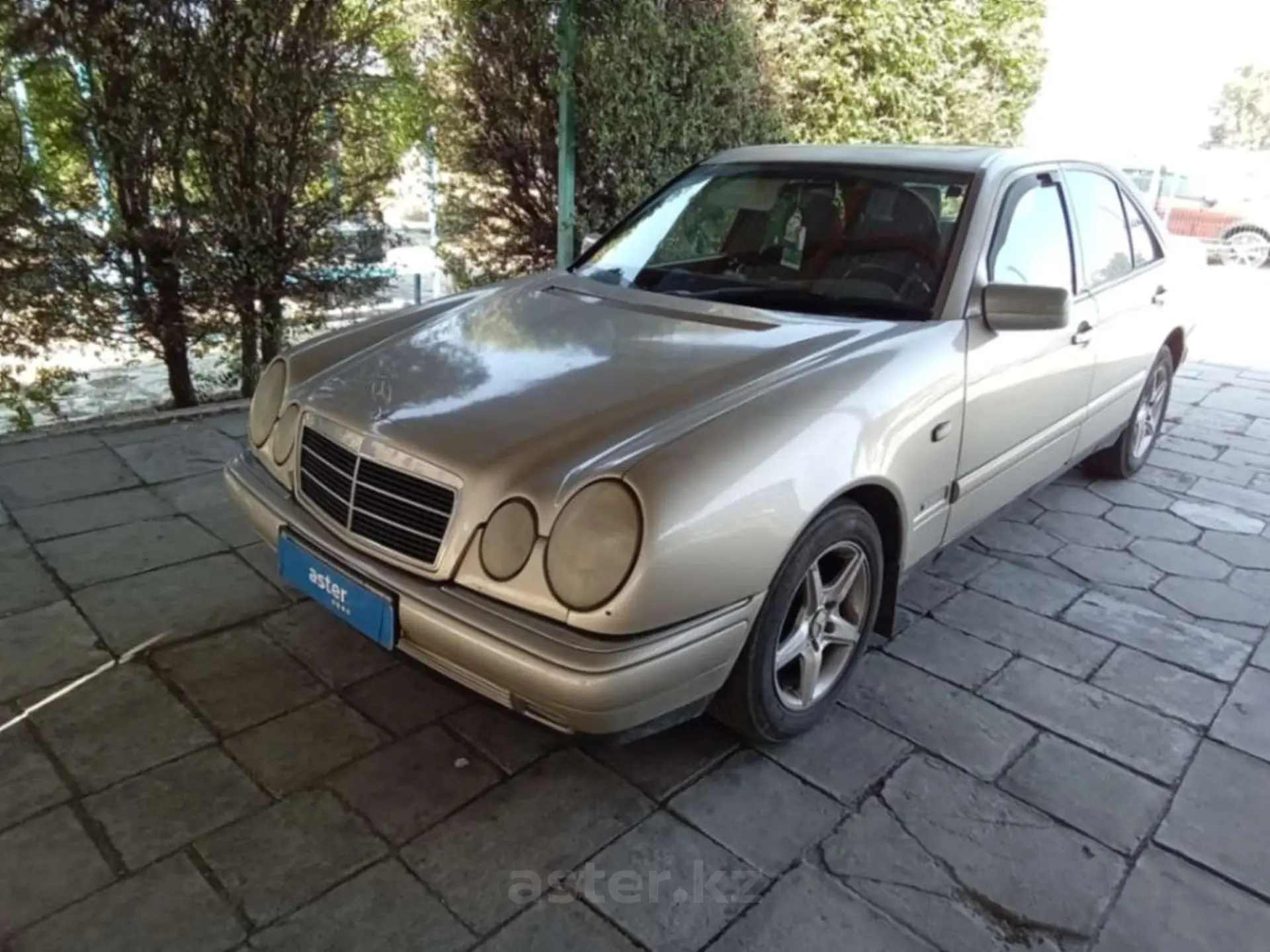 Mercedes-Benz E-Класс 1996