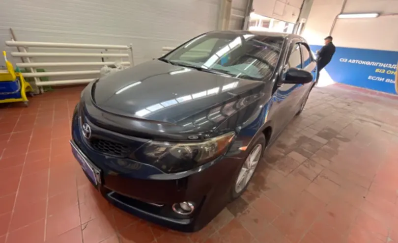 Toyota Camry 2012 года за 8 000 000 тг. в Астана