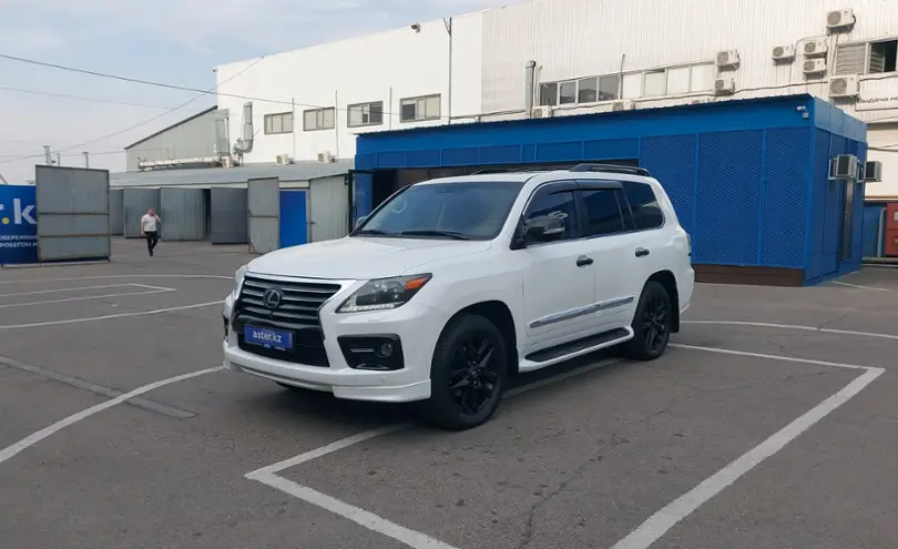 Lexus LX 2014 года за 27 000 000 тг. в Алматы