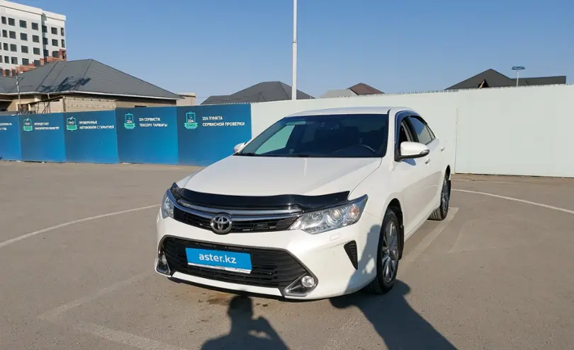 Toyota Camry 2016 года за 13 200 000 тг. в Шымкент