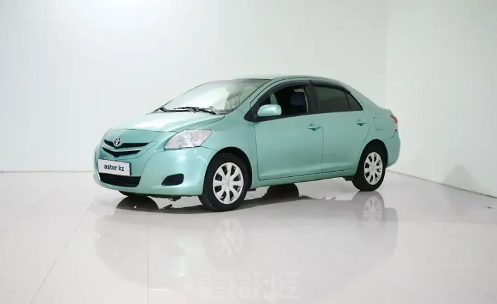 Toyota Yaris 2008