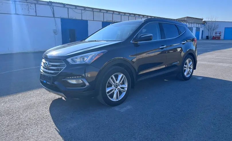 Hyundai Santa Fe 2015 года за 8 190 000 тг. в Актау