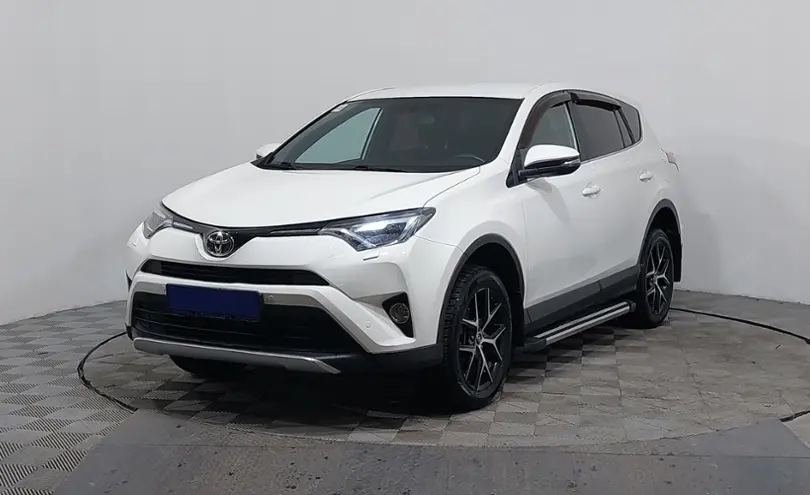 Toyota RAV4 2016 года за 9 590 000 тг. в Астана