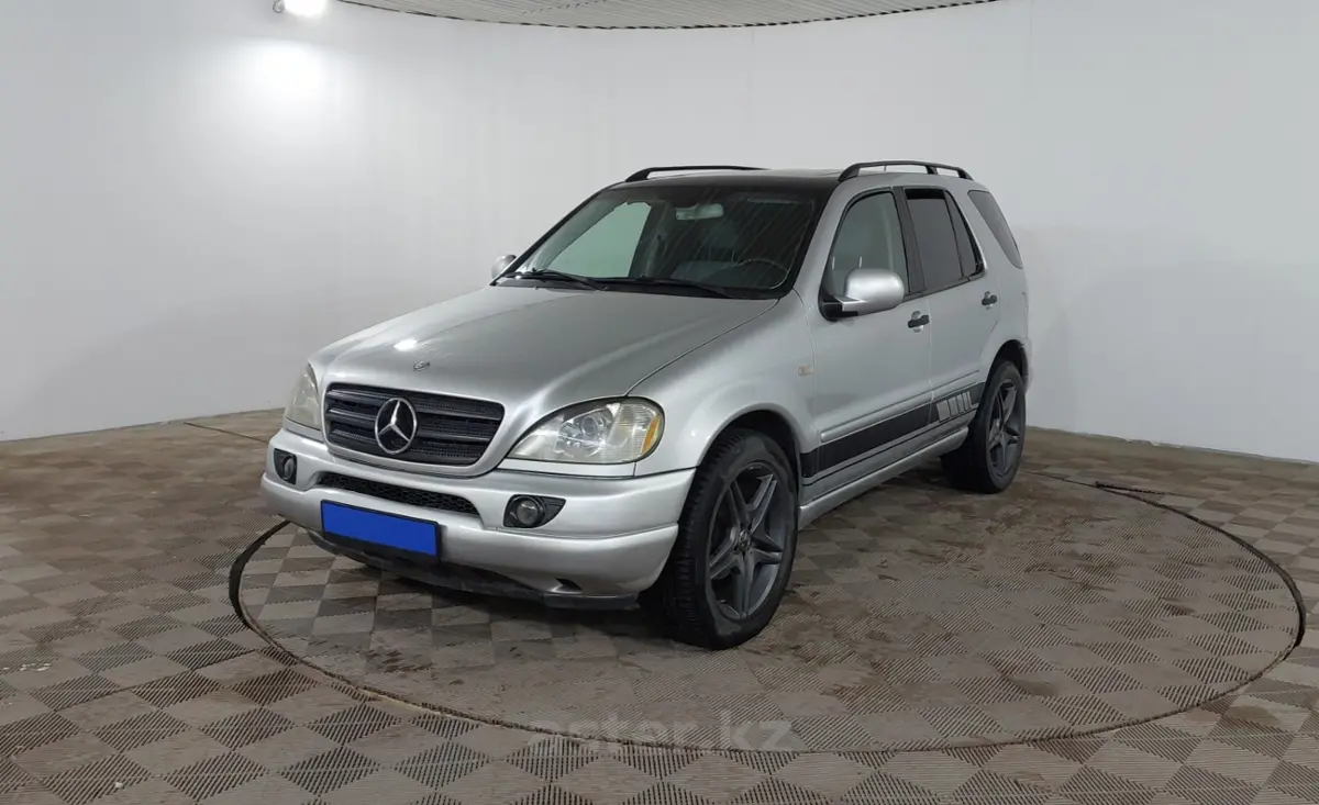 2001 Mercedes-Benz M-Класс