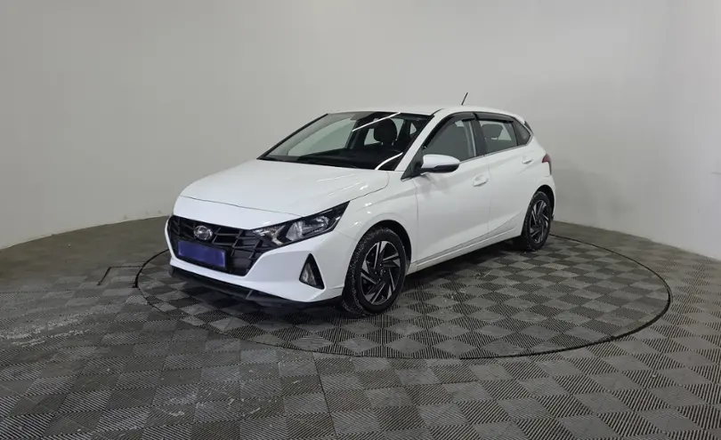 Hyundai i20 2023 года за 8 130 000 тг. в Алматы