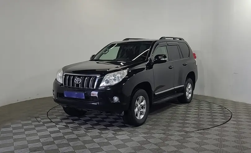 Toyota Land Cruiser Prado 2010 года за 13 990 000 тг. в Алматы