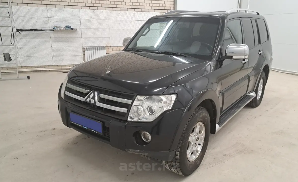 2007 Mitsubishi Pajero