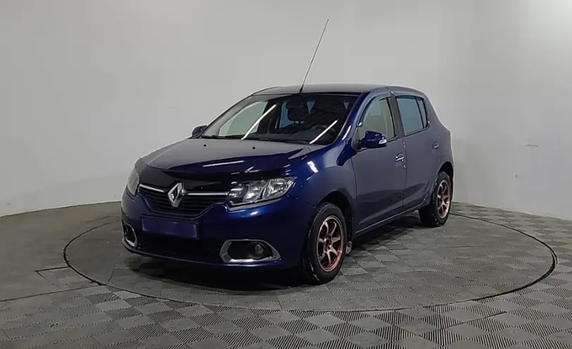 Renault Sandero 2015 года за 3 950 000 тг. в Алматы