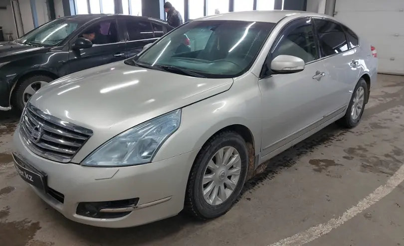 Nissan Teana 2010 года за 4 600 000 тг. в Астана