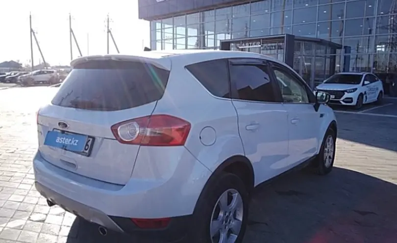 Ford Kuga 2012 года за 6 000 000 тг. в Атырау фото 5