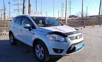 Ford Kuga 2012 года за 6 000 000 тг. в Атырау фото 3